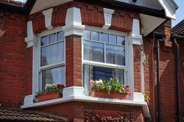 bay windows Cowdenbeath